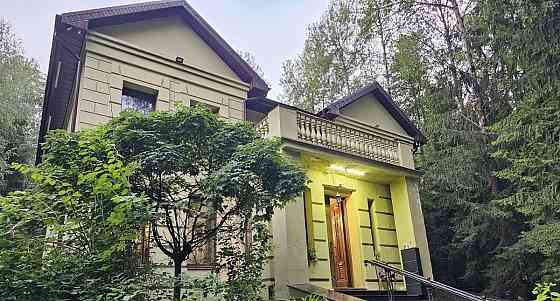 Коттедж, 860 м2, 0.7 га, 4 эт. Солнечногорск