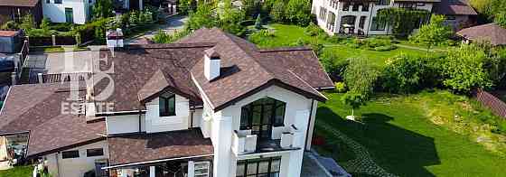 Дом, 300 м2, 20 соток, 2 эт. Мытищи