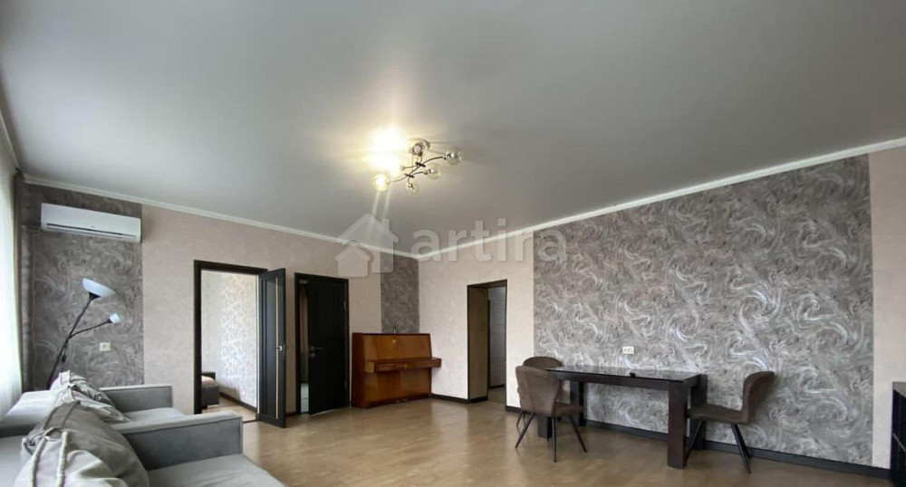 Коттедж, 350 м2, 6 соток, 2 эт. Свободы - изображение 1