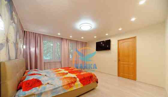 2-комн. квартира, 70 м2, 1/10 эт. Санкт-Петербург