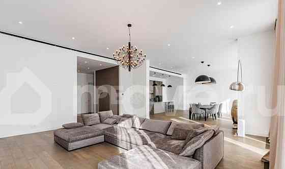 4-комн. пентхаус, 252.7 м2, 21/21 эт. Москва