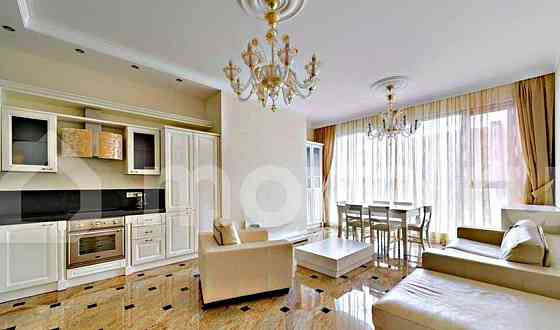 4-комн. квартира, 132 м2, 6/10 эт. Москва