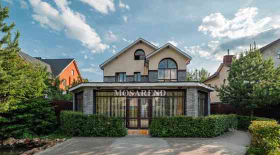 Коттедж, 650 м2 Москва