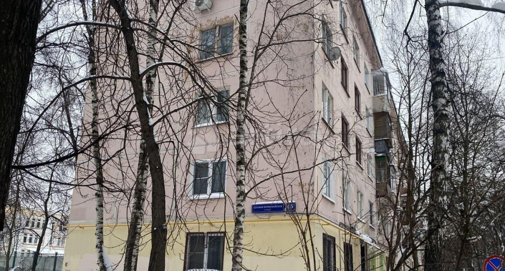 Комната, 12.5 м2, 4/5 эт. Москва - изображение 1