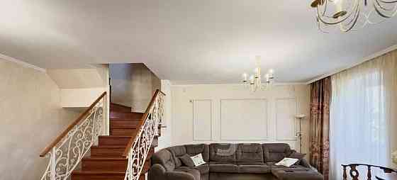 Таунхаус, 262 м2, 3 сотки, 3 эт. Кострома