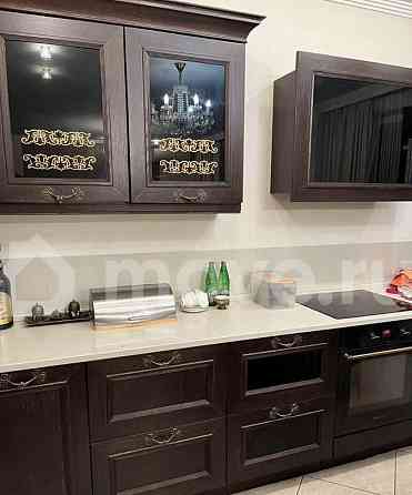 3-комн. квартира, 107 м2, 2/6 эт. Москва