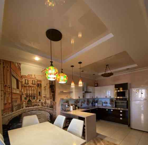 Таунхаус, 300 м2, 4 сотки, 3 эт. Кемерово