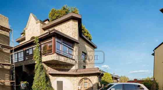 Коттедж, 1000 м2 Москва