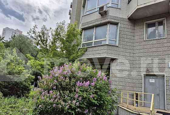 3-комн. квартира, 90 м2, 2/23 эт. Москва