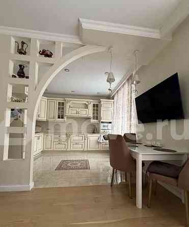 4-комн. квартира, 90 м2, 5/9 эт. Москва