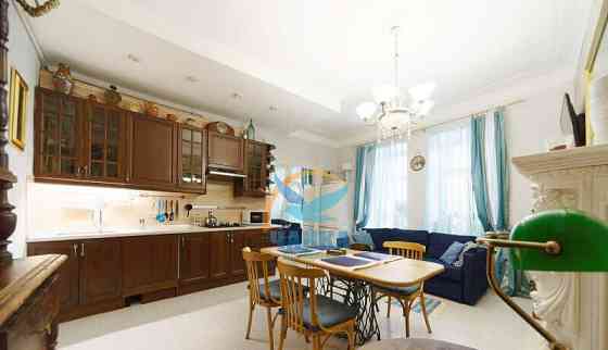 2-комн. квартира, 45 м2, 1/5 эт. Санкт-Петербург