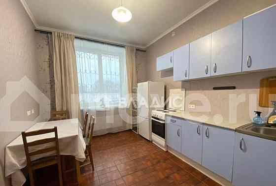 2-комн. квартира, 70.2 м2, 2/8 эт. Москва