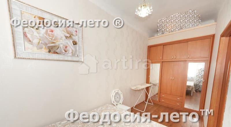 2-комн. квартира, 40 м2, 3/3 эт. Феодосия - изображение 3