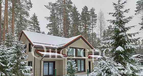 Дом, 250 м2, 7 соток, 2 эт. Рощино