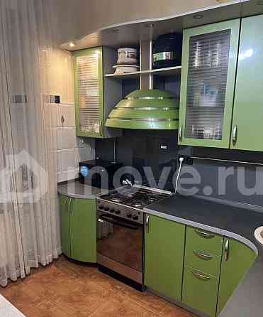 4-комн. квартира, 106.2 м2, 2/8 эт. Москва