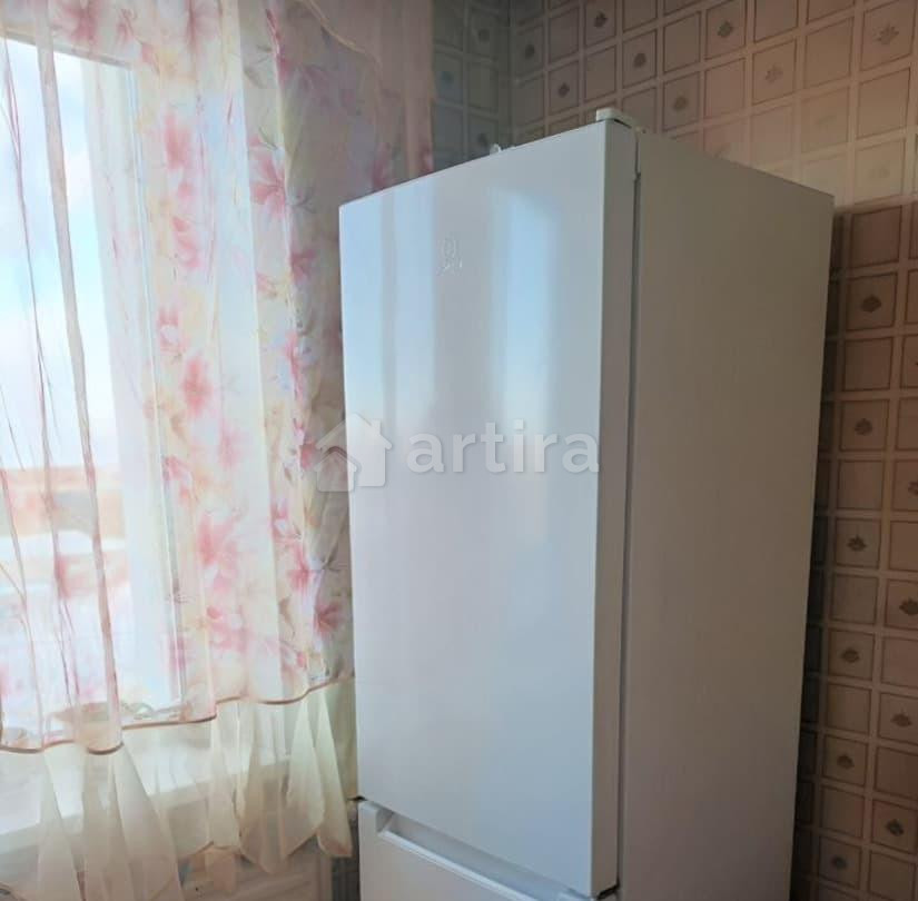 Комната, 17 м2, 4/9 эт. Новосибирск - изображение 1