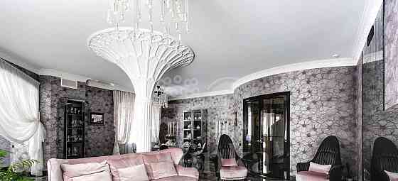 Дом, 1200 м2, 20 соток, 3 эт. Химки