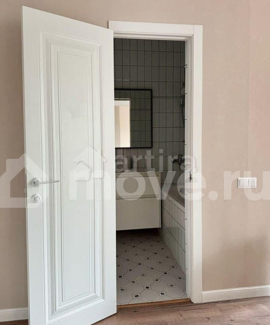 2-комн. квартира, 56 м2, 5/5 эт. Москва - изображение 2