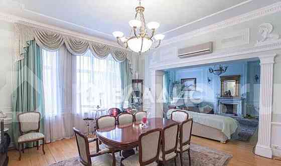 Квартира, 450 м2, 1/3 эт. Москва