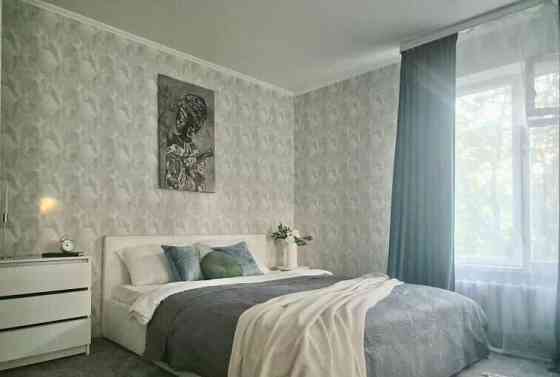 2-комн. квартира, 42 м2, 4/5 эт. Москва