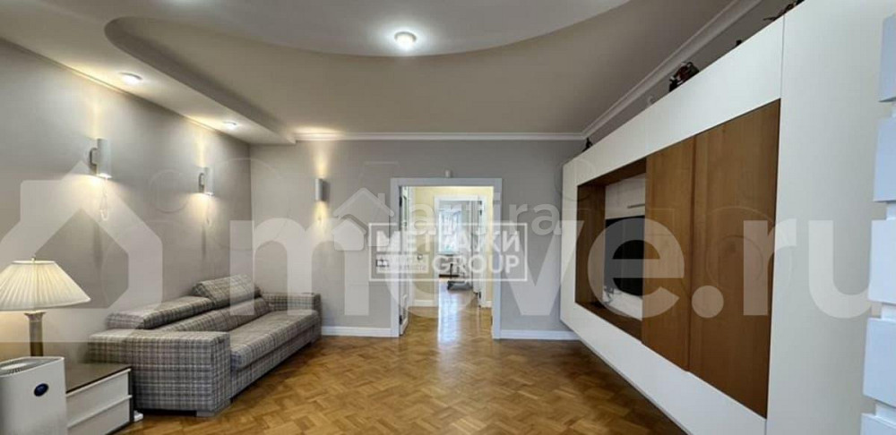 2-комн. квартира, 64.9 м2, 2/8 эт. Москва - изображение 1