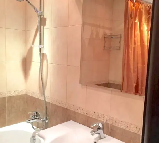 Комната, 19 м2, 2/4 эт. Верея
