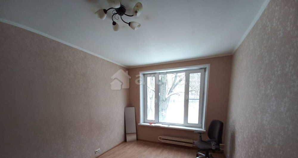 Комната, 15 м2, 2/9 эт. Москва - изображение 1