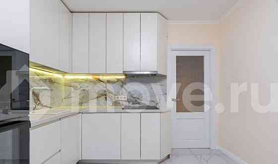 2-комн. квартира, 60.3 м2, 2/25 эт. Москва