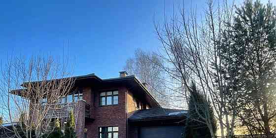 Дом, 300 м2, 29 соток, 2 эт. Москва