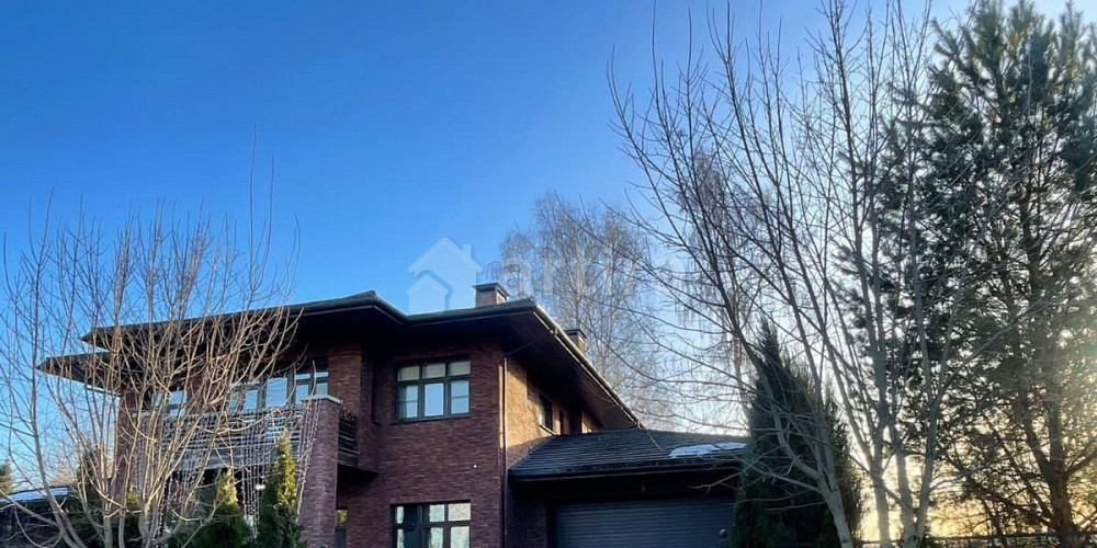 Дом, 300 м2, 29 соток, 2 эт. Москва - изображение 1