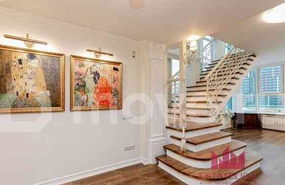 6-комн. пентхаус, 350 м2, 20/21 эт. Москва