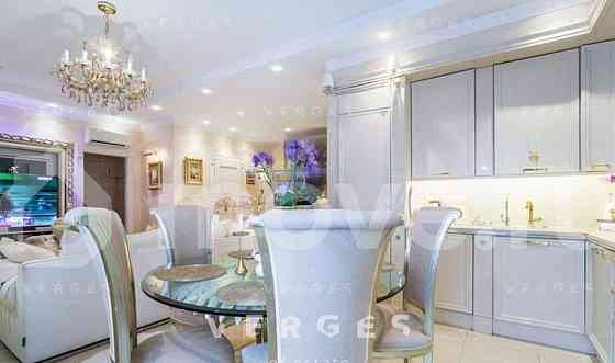 3-комн. квартира, 90 м2, 23/37 эт. Москва