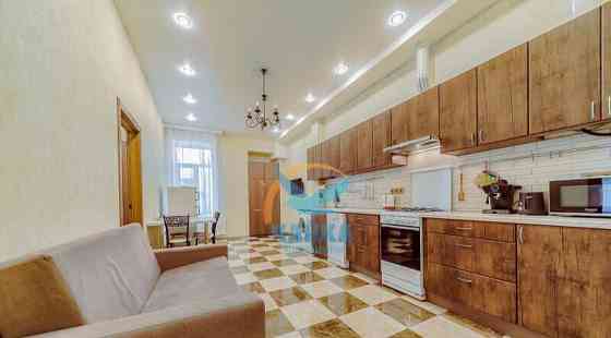 3-комн. квартира, 80 м2, 2/5 эт. Санкт-Петербург