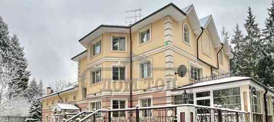 Коттедж, 1100 м2 Апрелевка