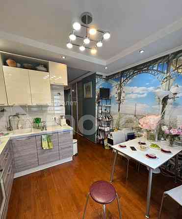 4-комн. квартира, 116.2 м2, 15/17 эт. Москва