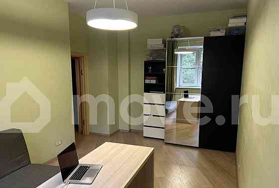 4-комн. квартира, 139 м2, 2/4 эт. Москва