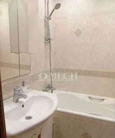 Комната, 15 м2, 1/7 эт. Москва