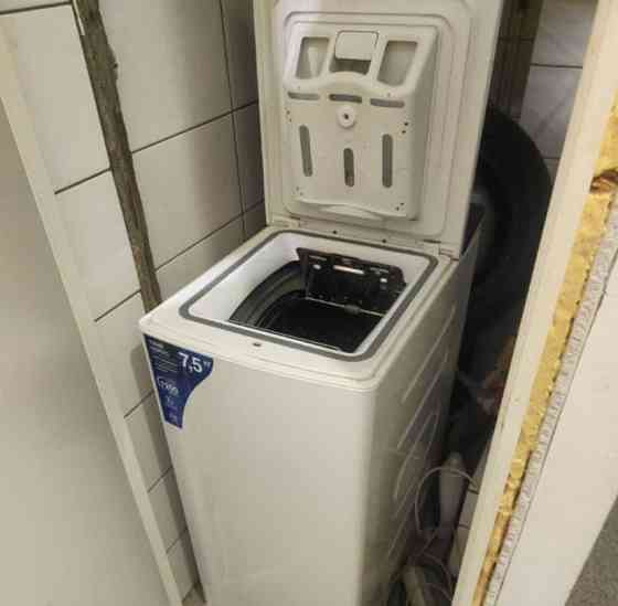 Комната, 8 м2, 4/5 эт. Иркутск