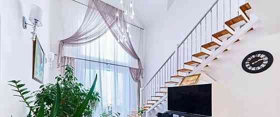 Дом, 330 м2, 13 соток, 2 эт. Симферополь