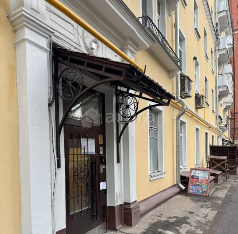 Комната, 21.6 м2, 5/5 эт. Москва - изображение 1