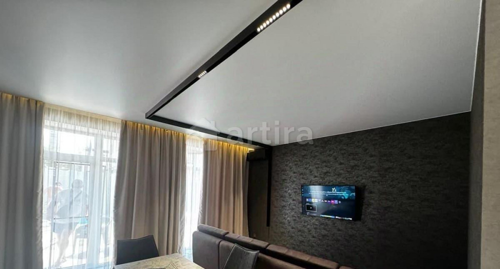 Таунхаус, 120 м2, 2.5 сотки, 2 эт. Евпатория - изображение 1