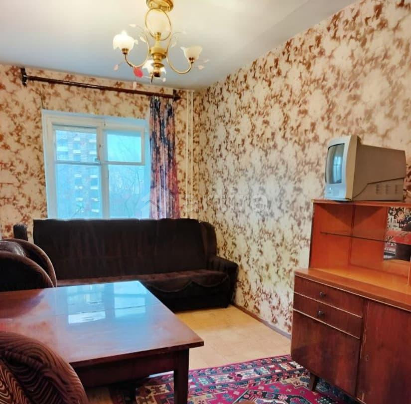 Комната, 14 м2, 4/5 эт. Москва - изображение 1