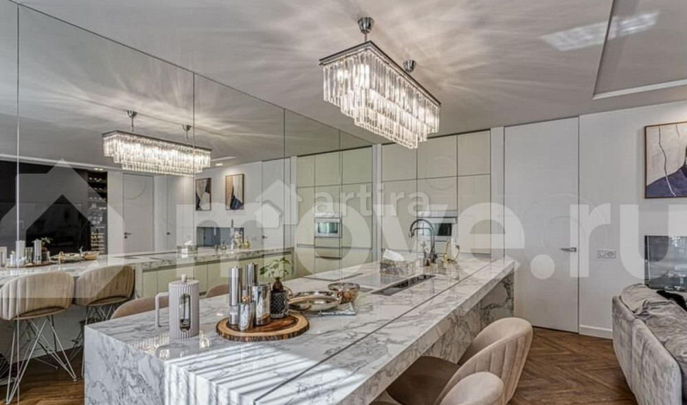 4-комн. апарт-ы, 105 м2, 4/10 эт. Москва - изображение 1