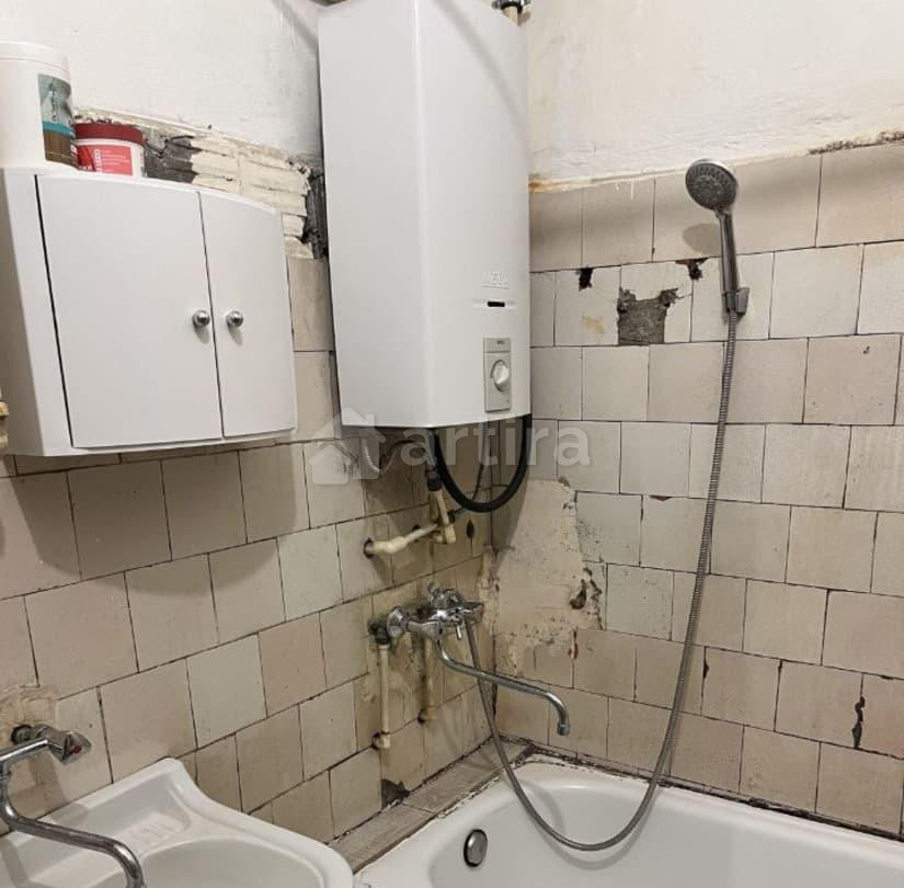 Комната, 111.8 м2, 1/5 эт. Санкт-Петербург - изображение 2