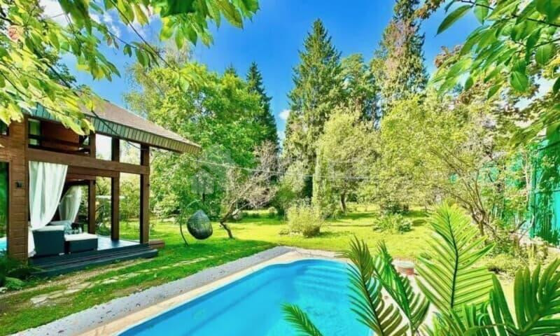 Коттедж, 250 м2 Одинцово - изображение 1