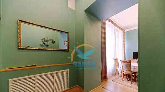 4-комн. квартира, 102 м2, 4/5 эт. Санкт-Петербург