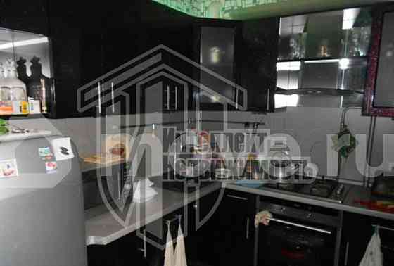 4-комн. квартира, 67 м2, 2/9 эт. Москва