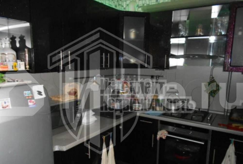 4-комн. квартира, 67 м2, 2/9 эт. Москва - изображение 1