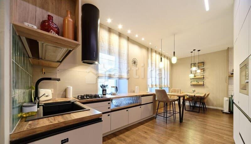 3-комн. квартира, 110 м2, 4/5 эт. Санкт-Петербург - изображение 6