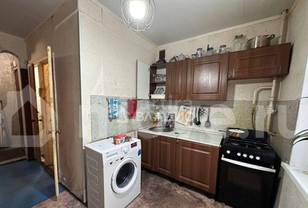 4-комн. квартира, 80 м2, 1/9 эт. Москва - изображение 1